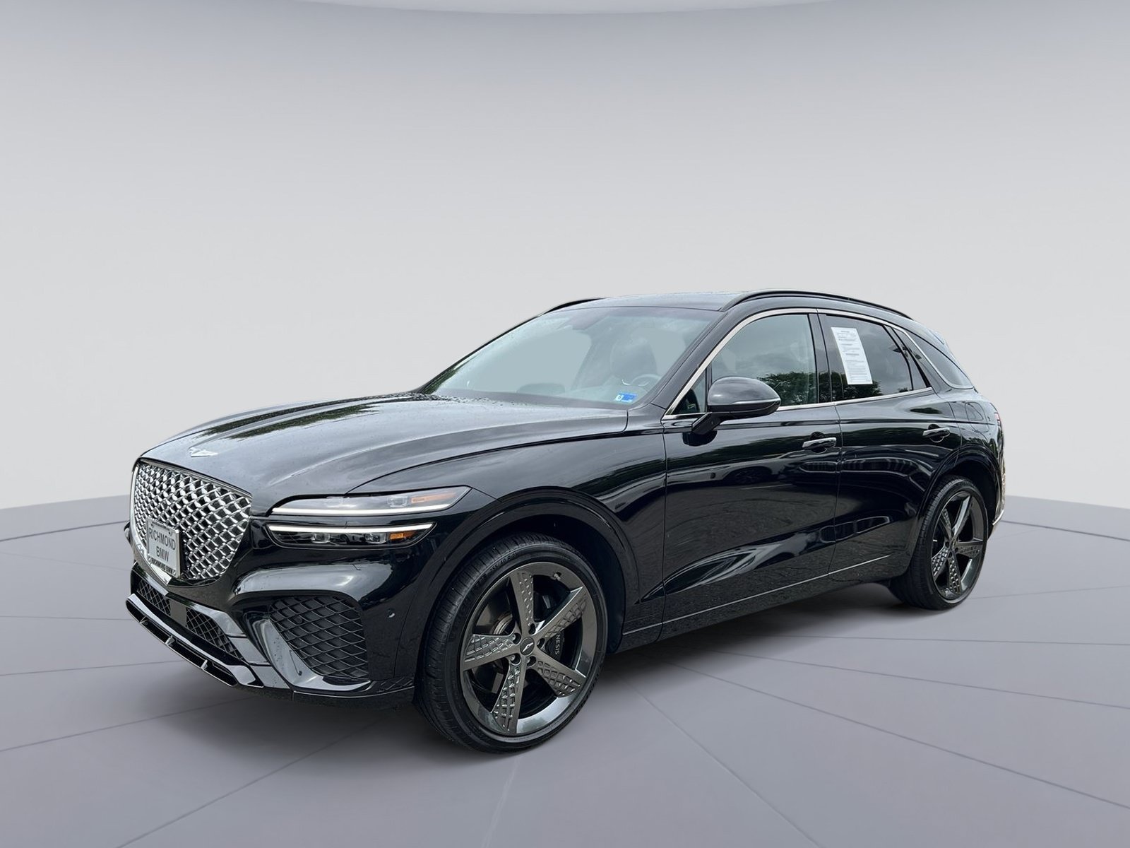 Used 2023 Genesis GV70 2.5T w/ Sport Prestige Package