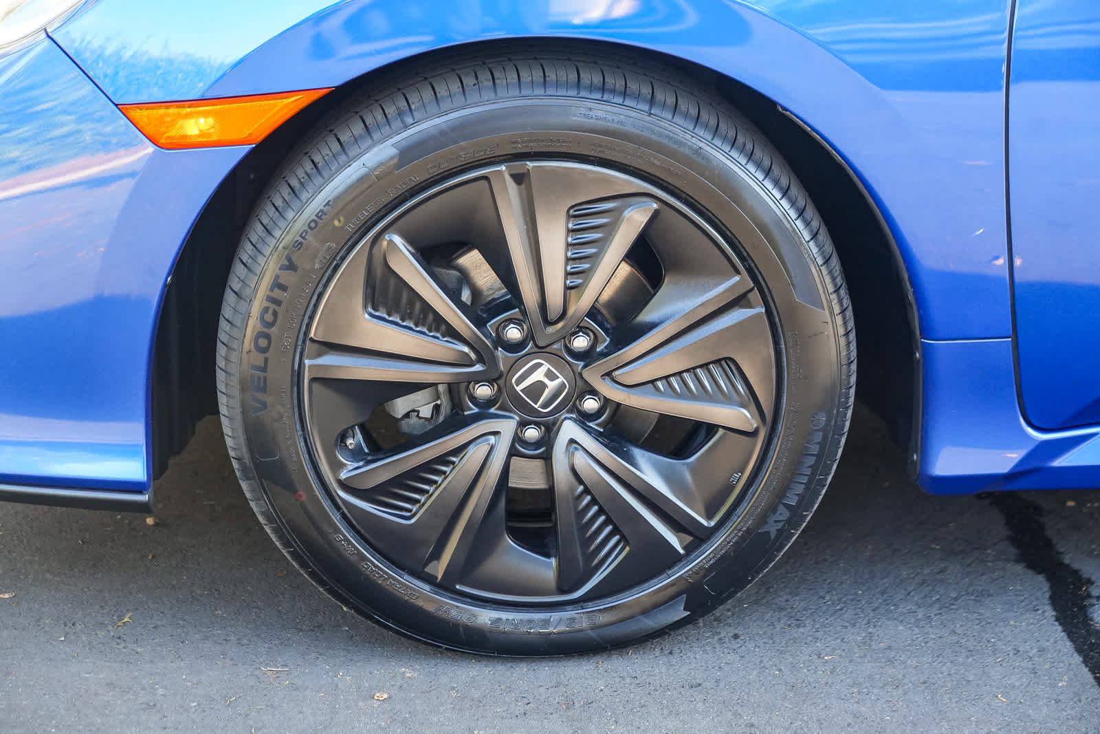 Used 2018 Honda Civic EX image 11