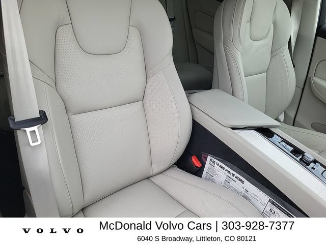 New 2026 Volvo XC60 T8 Ultra w/ Protection Package Premier AWD/4WD image 19
