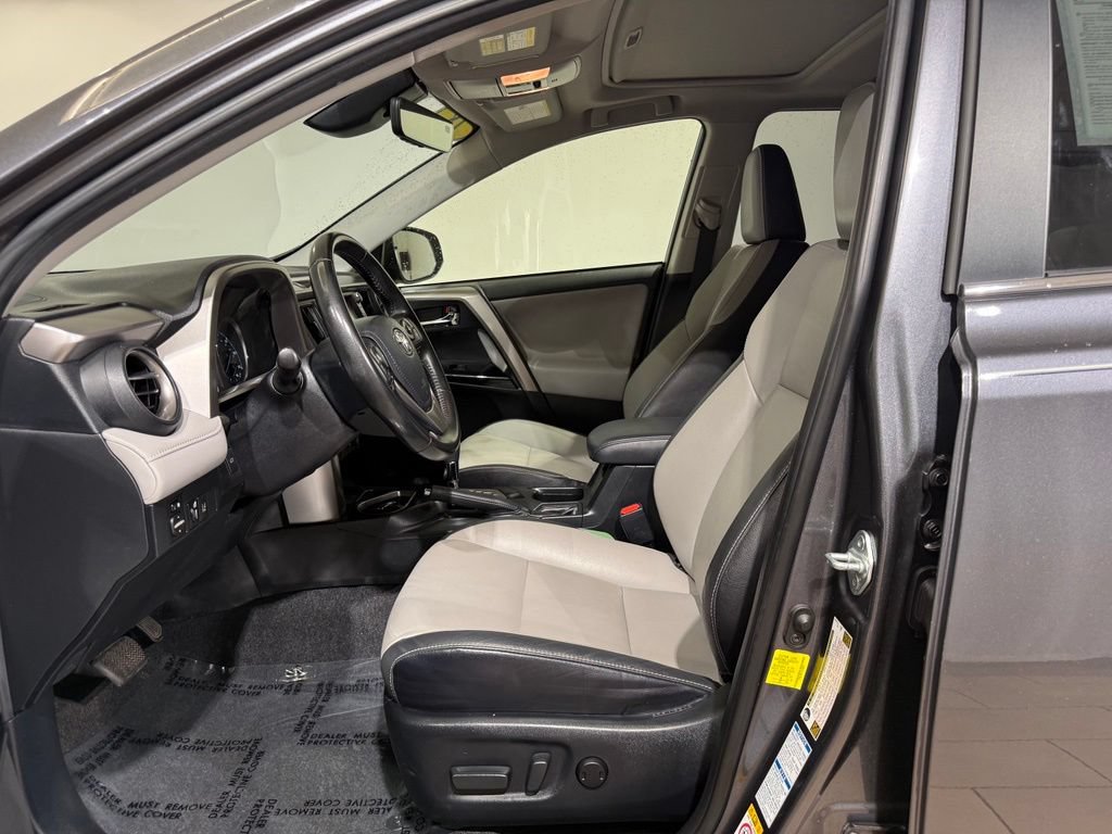 Certified 2018 Toyota RAV4 Limited AWD/4WD image 14