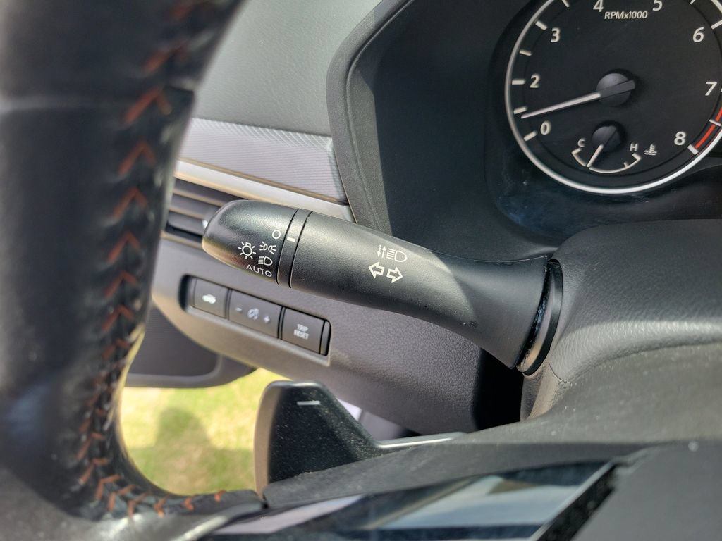 Used 2024 Nissan Altima 2.5 SR FWD image 26