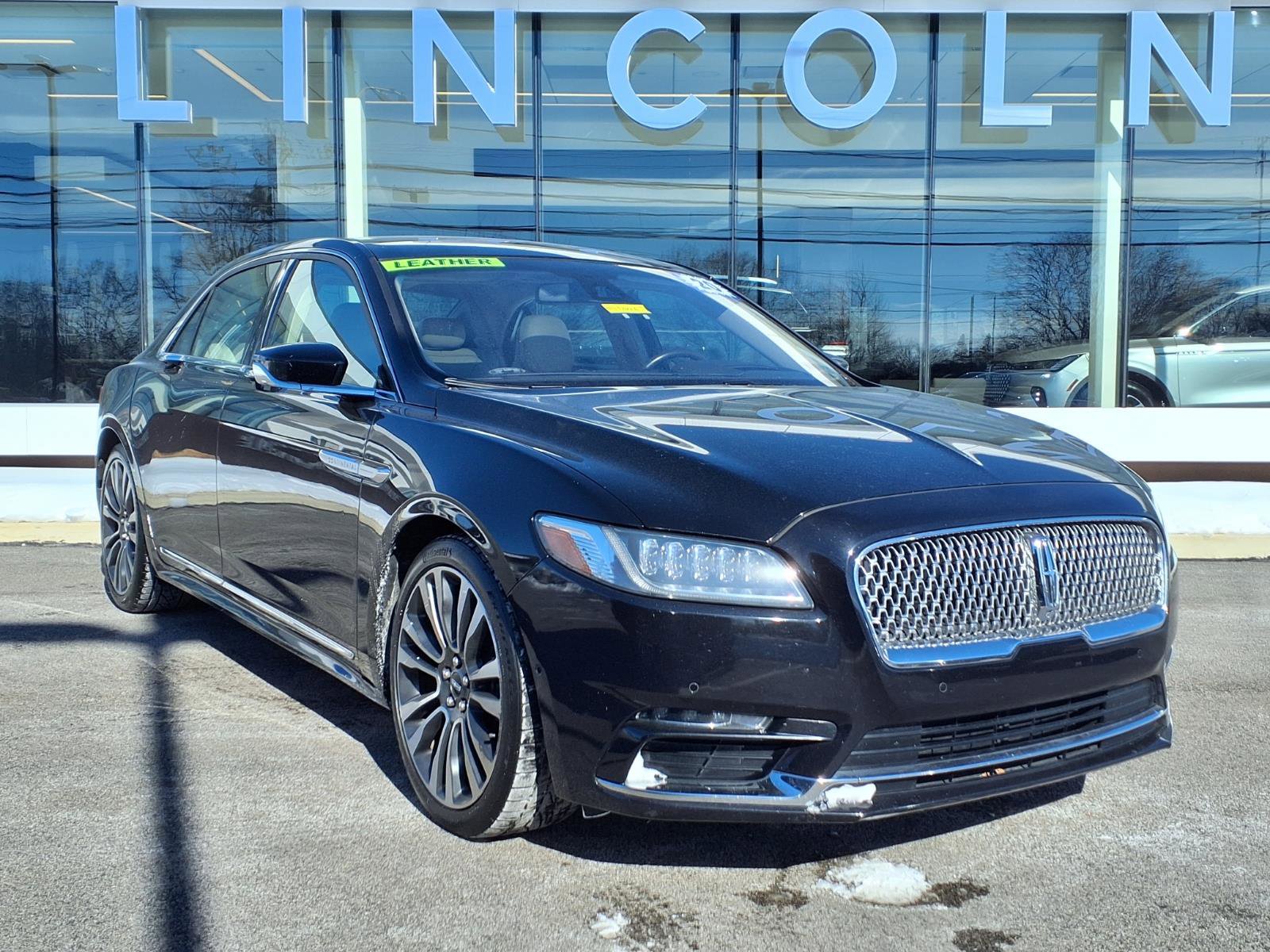 Used 2020 Lincoln Continental Reserve w/ Luxury Package image 2