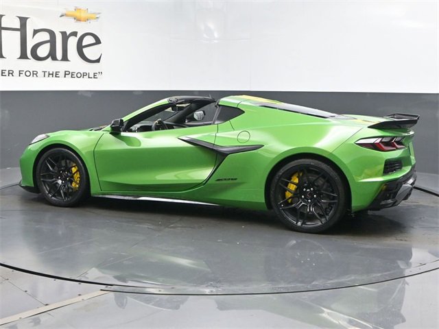 New 2026 Chevrolet Corvette Z06 w/ Stealth Interior Trim Package image 34