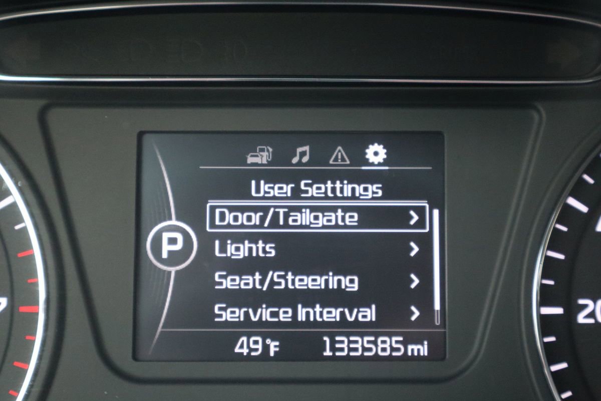 Used 2017 Kia Sorento AWD image 47