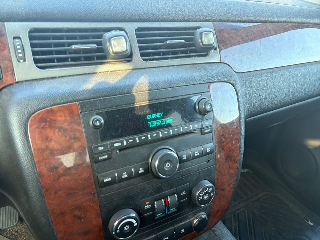 Used 2008 Chevrolet Avalanche LT w/ Convenience Package #1 image 12