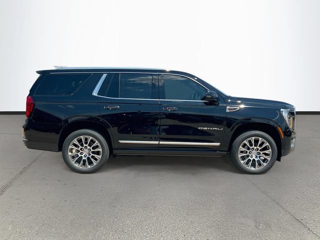 New 2026 GMC Yukon Denali w/ Denali Reserve Package AWD/4WD image 3