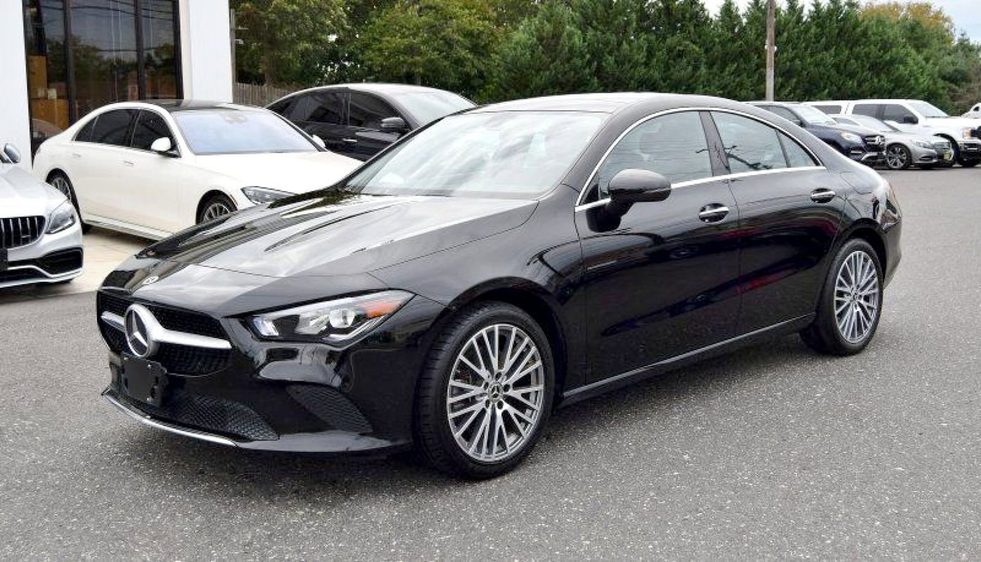 Used 2021 Mercedes-Benz CLA 250 4MATIC w/ Premium Package