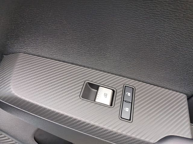 New 2026 Mitsubishi Outlander SE image 33