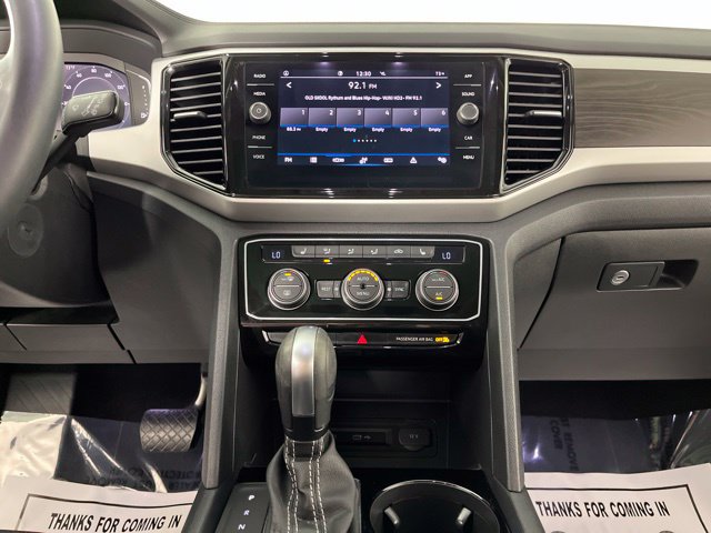 Used 2023 Volkswagen Atlas SE w/ Panoramic Sunroof Package FWD image 26