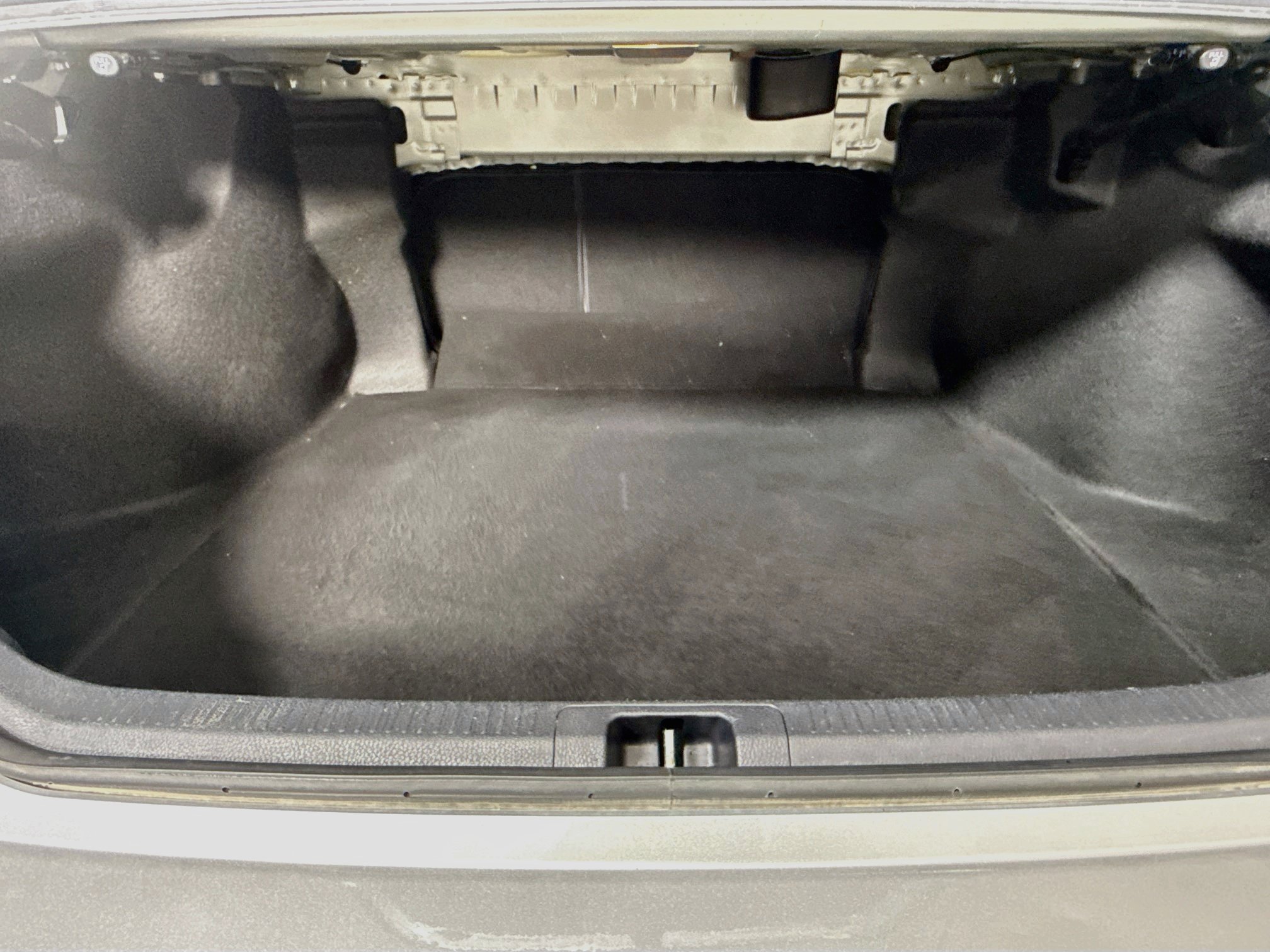 Used 2023 Toyota Camry SE w/ Convenience Package FWD image 35