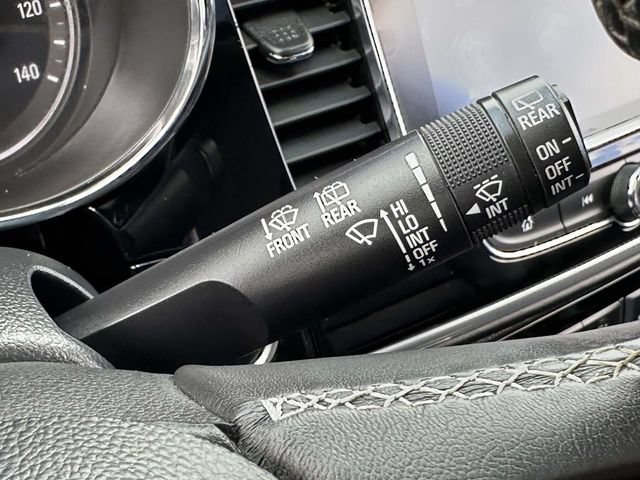 Used 2019 Buick Encore Essence AWD/4WD image 12