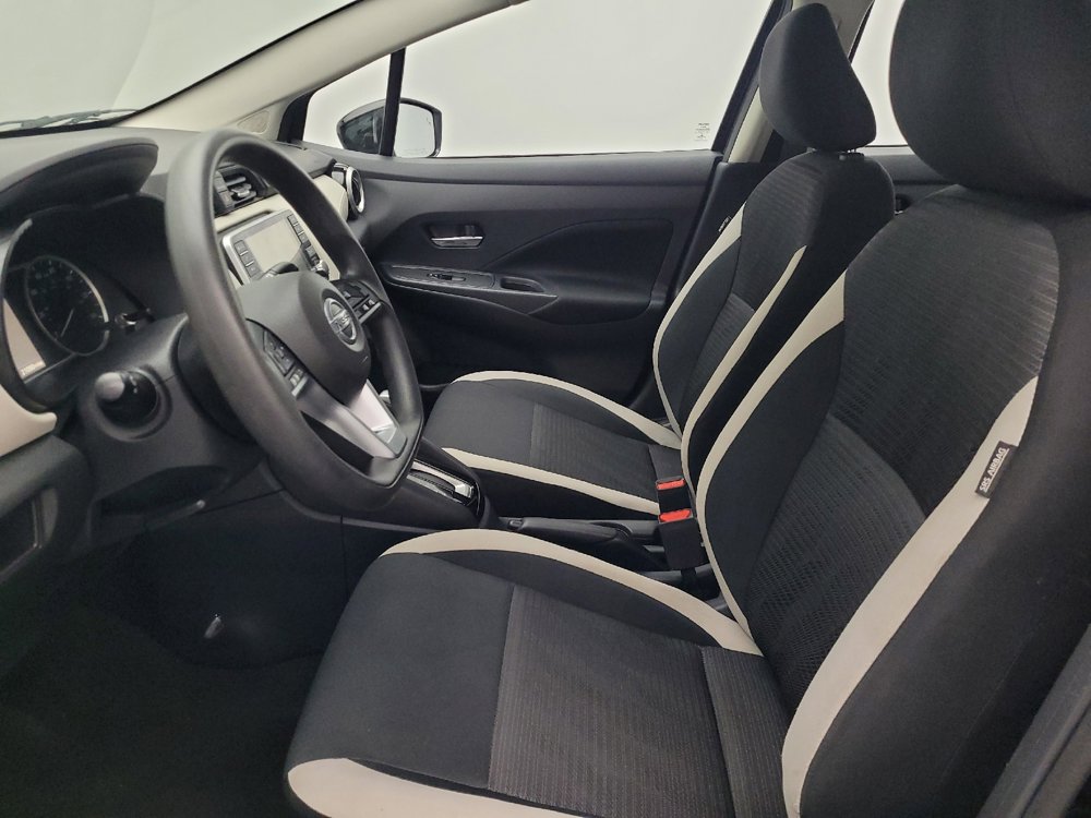 Used 2021 Nissan Versa SV image 17