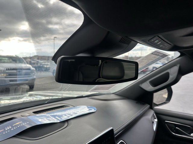 Used 2023 Chevrolet Tahoe Premier image 16