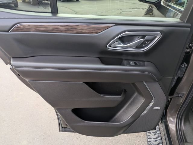 Used 2021 Chevrolet Tahoe Z71 w/ Z71 Signature Package image 29