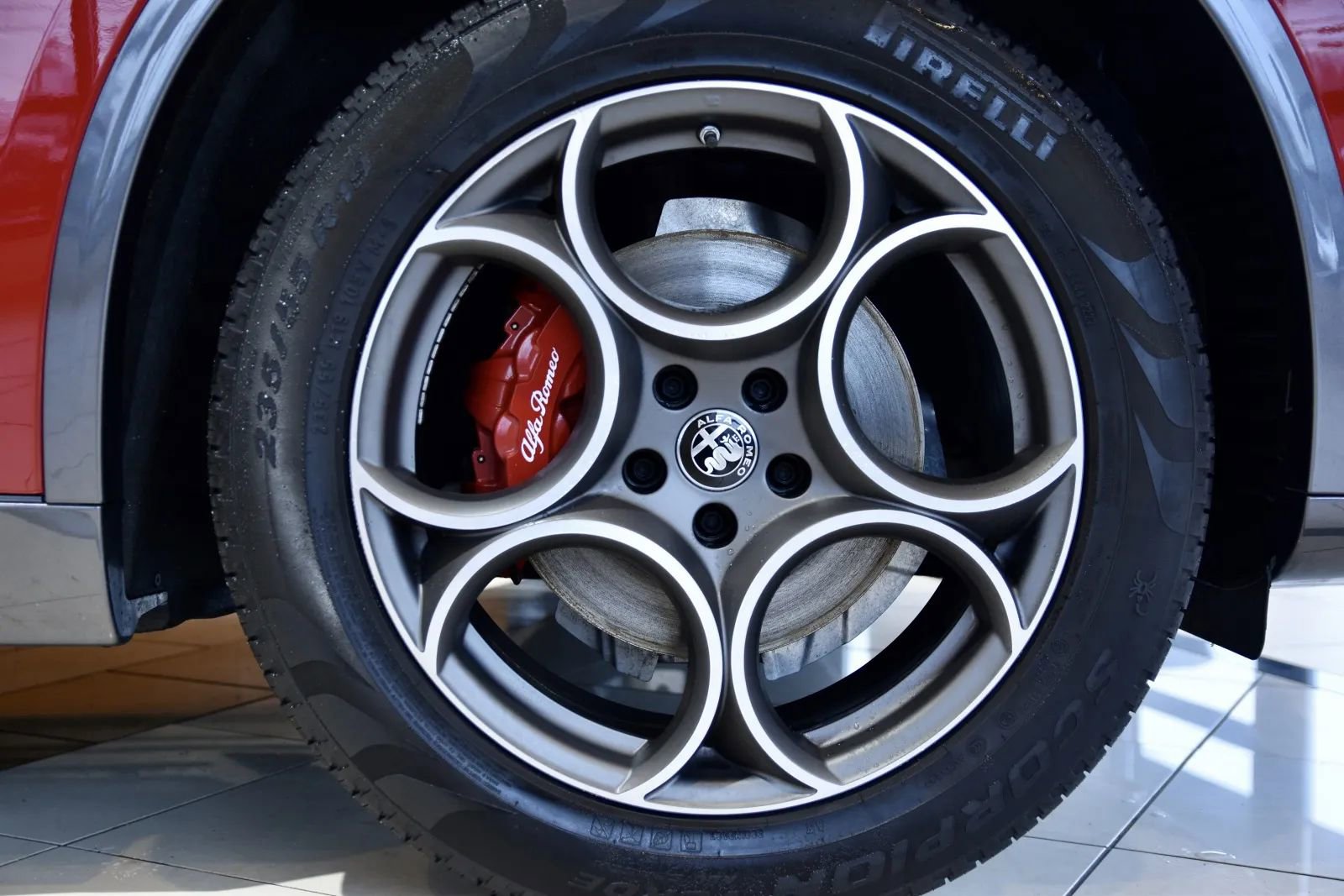 Used 2023 Alfa Romeo Stelvio Ti w/ Active Assist Plus Package image 9