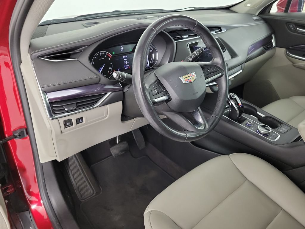 Used 2023 Cadillac XT4 Luxury w/ Driver Awareness Package FWD image 19