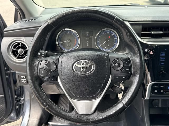 Used 2018 Toyota Corolla SE w/ Carpet Mat Package (TMS) FWD image 16