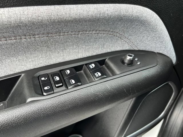 Used 2023 Jeep Compass Latitude AWD/4WD image 32