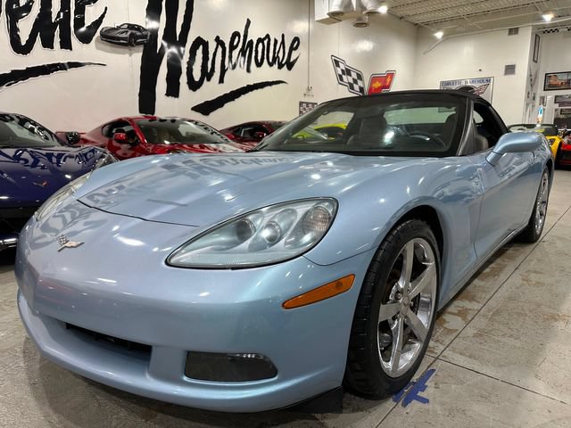 Used 2012 Chevrolet Corvette Convertible w/ 3LT Preferred Equipment Group RWD image 12