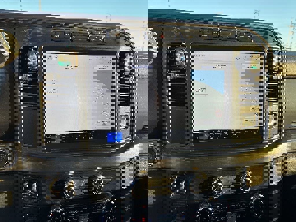 Used 2024 Ford F250 Lariat w/ Black Appearance Package image 13