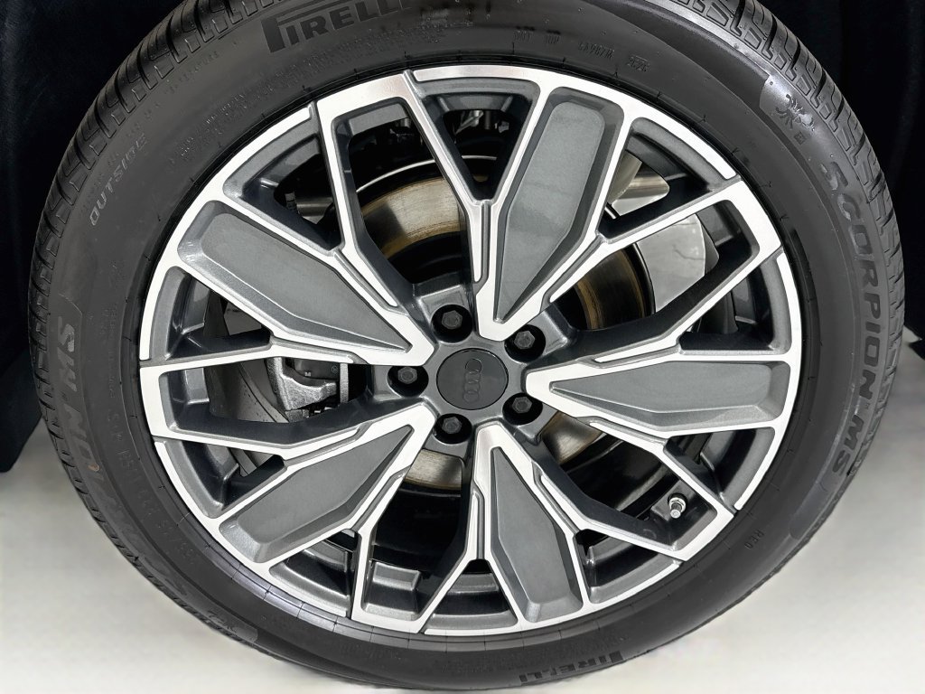 New 2026 Audi Q5 Premium Plus AWD/4WD image 30