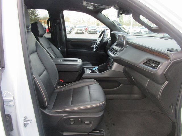 Certified 2023 Chevrolet Suburban Premier image 27