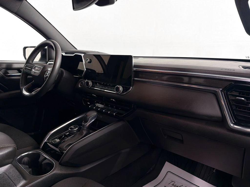 Used 2024 GMC Canyon Elevation w/ Convenience Package image 31