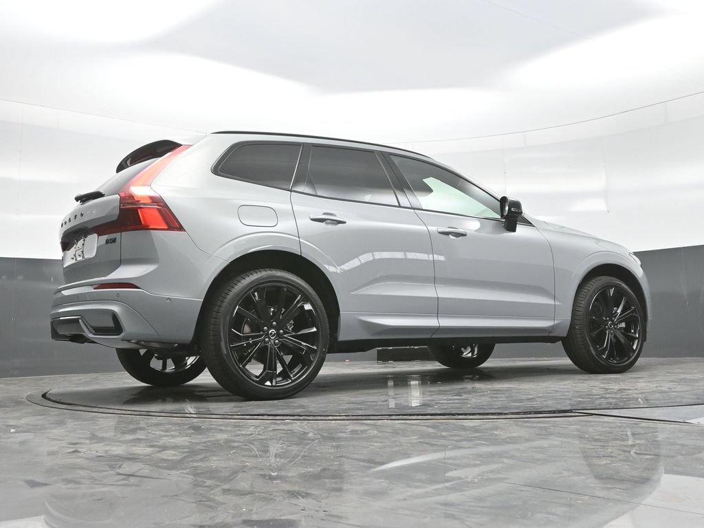 New 2026 Volvo XC60 B5 Ultra w/ Climate Package AWD/4WD image 25