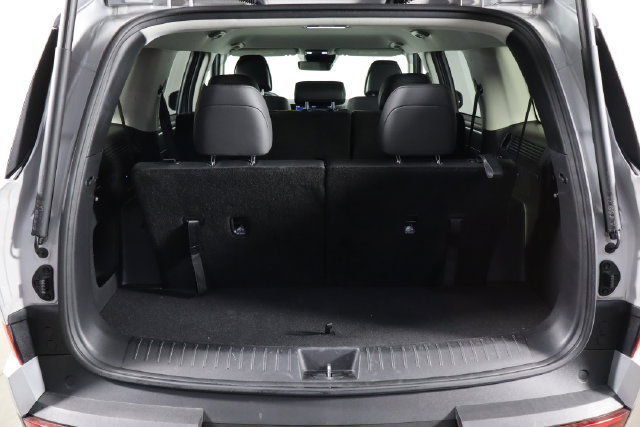 Used 2026 Hyundai Santa Fe SEL FWD image 18