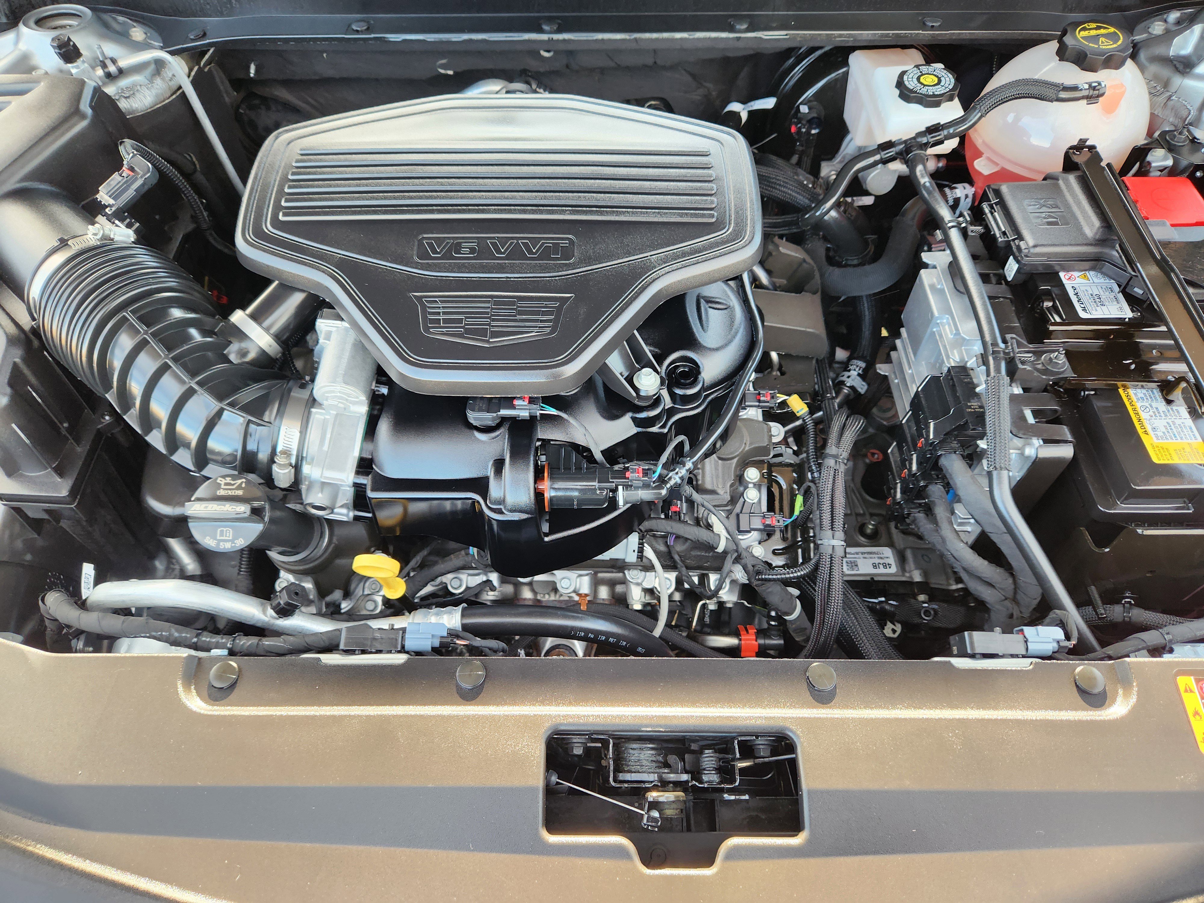 Used 2025 Cadillac XT6 Premium Luxury w/ Technology Package image 34