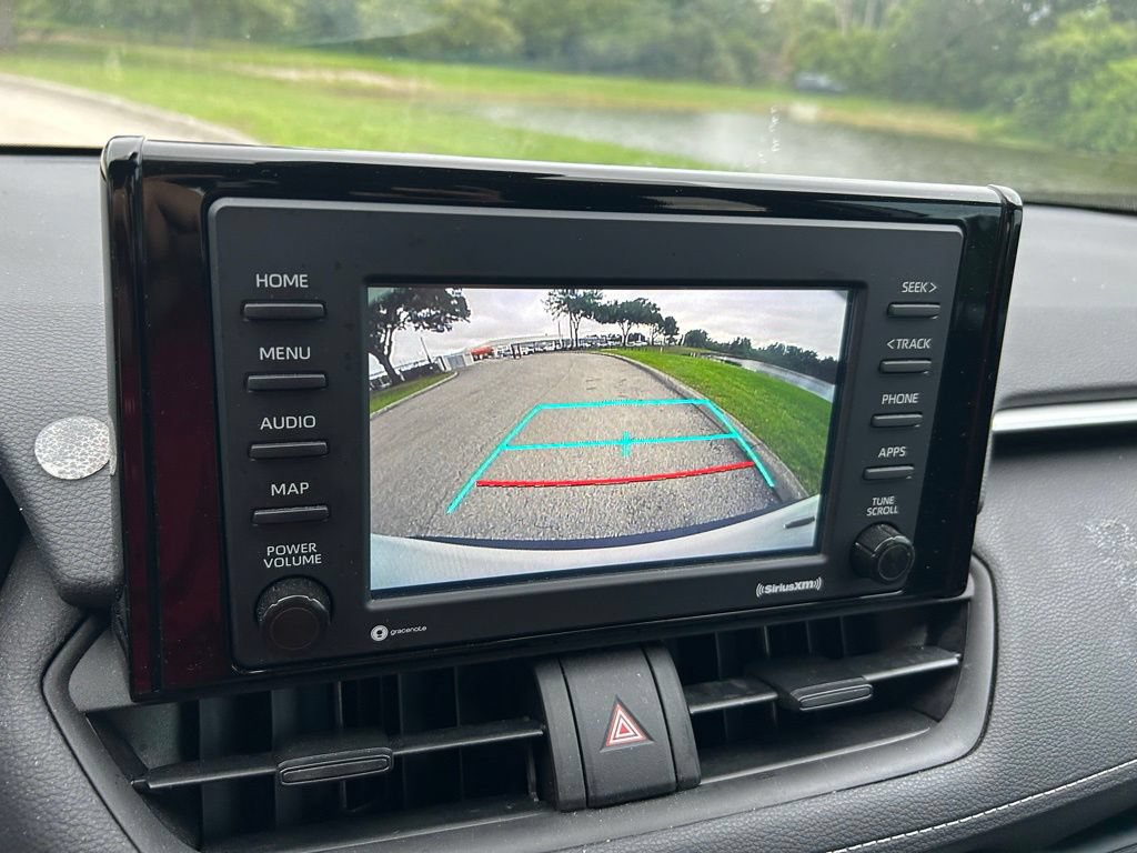 Used 2022 Toyota RAV4 XLE FWD image 26