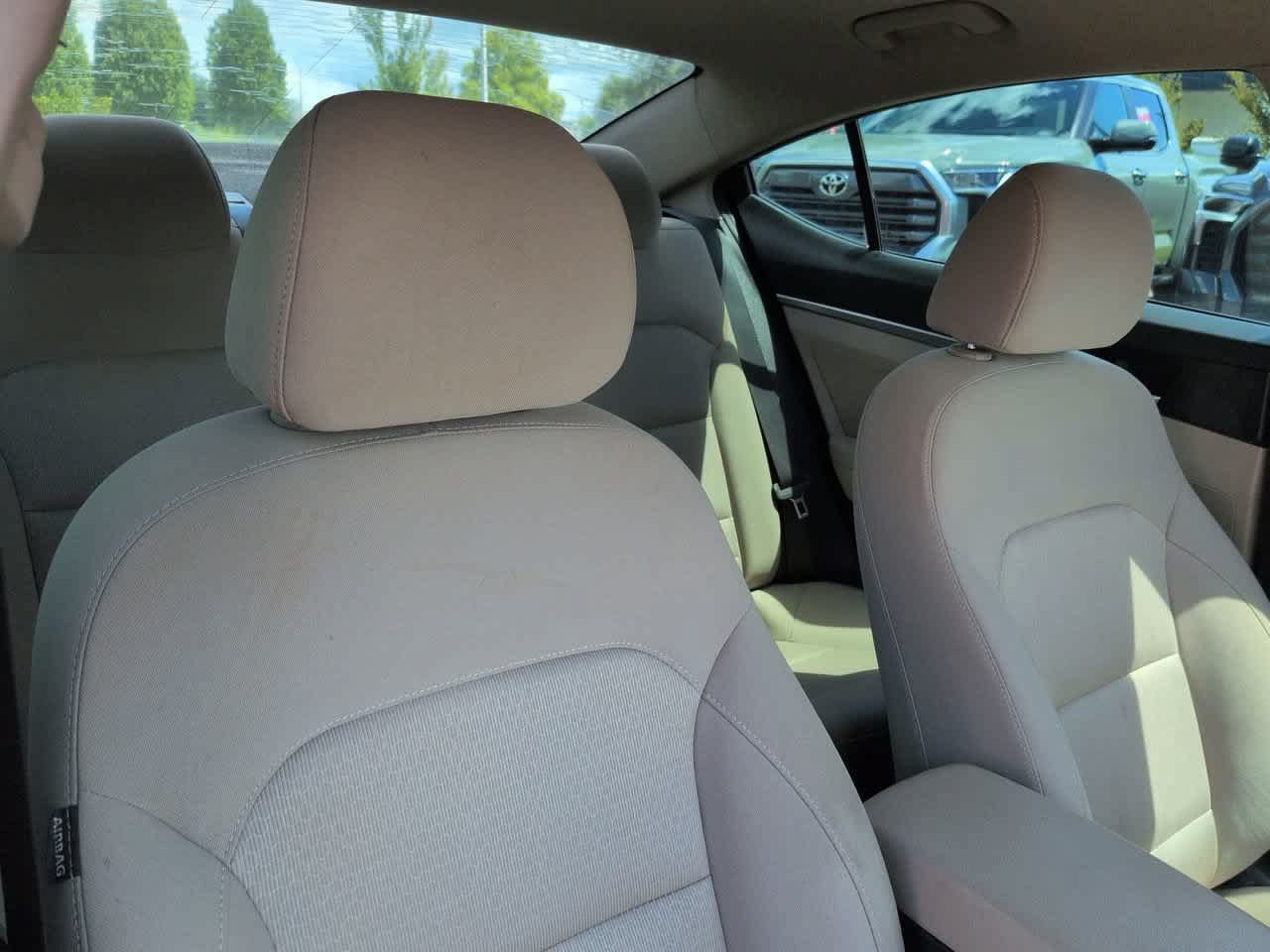 Used 2018 Hyundai Elantra SEL FWD image 7