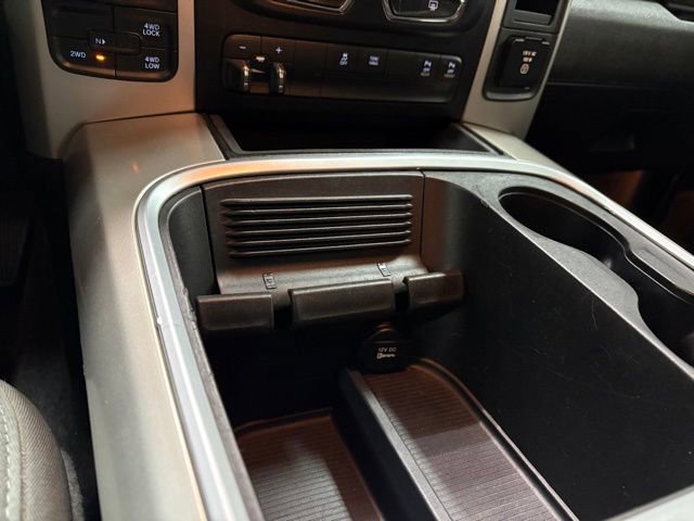 Used 2016 RAM 1500 Outdoorsman image 16