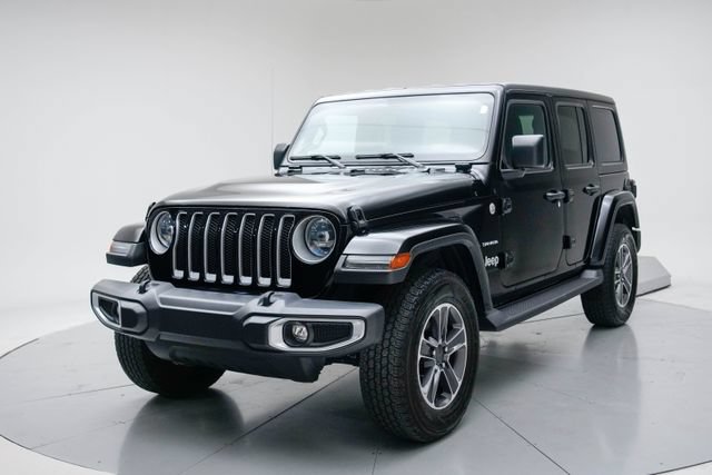 Used 2023 Jeep Wrangler Unlimited Sahara w/ LED Lighting Group AWD/4WD image 10
