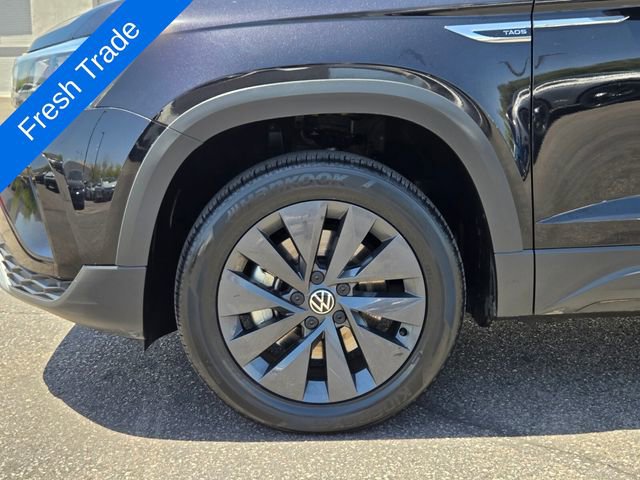 Certified 2022 Volkswagen Taos S FWD image 10