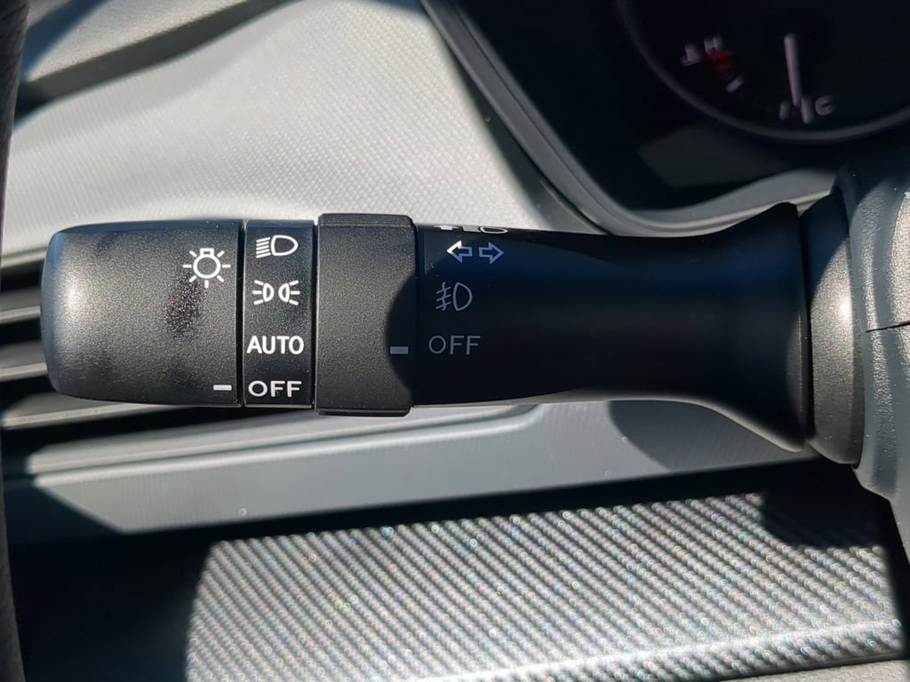 New 2026 Subaru Crosstrek 2.5i Limited AWD/4WD image 24