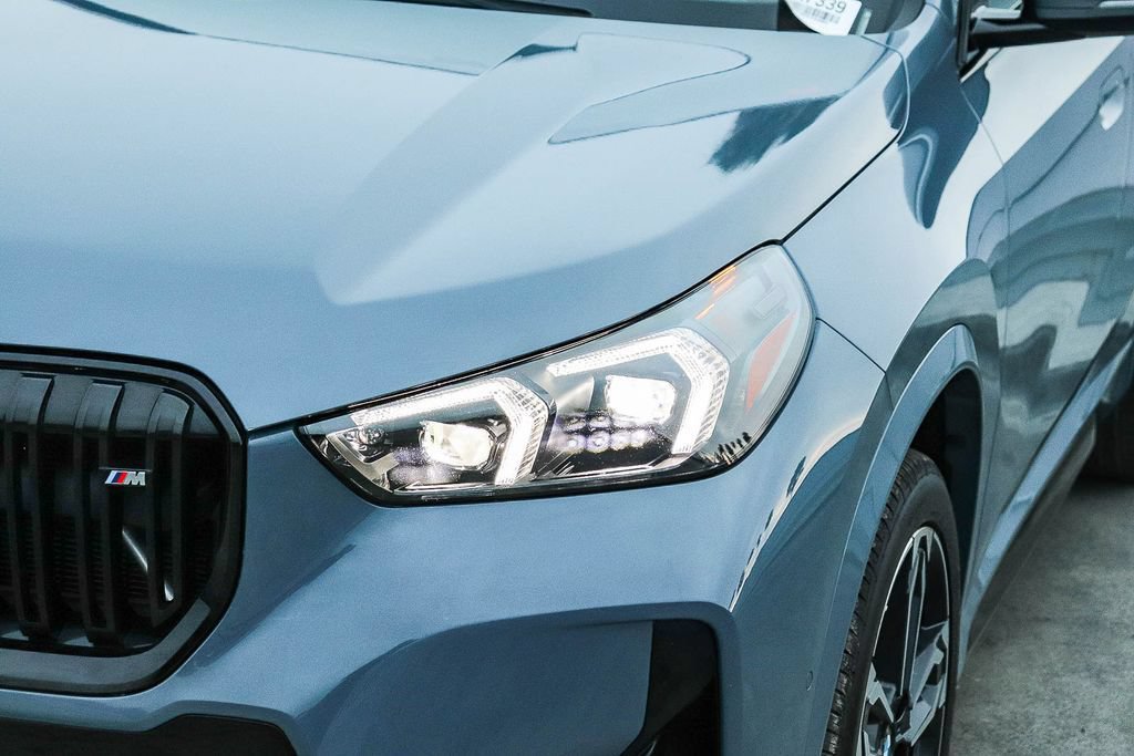 Used 2024 BMW X1 M35i w/ Shadowloine Package AWD/4WD image 5