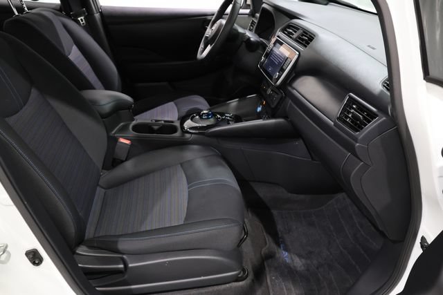 Certified 2025 Nissan Leaf SV Plus FWD image 15