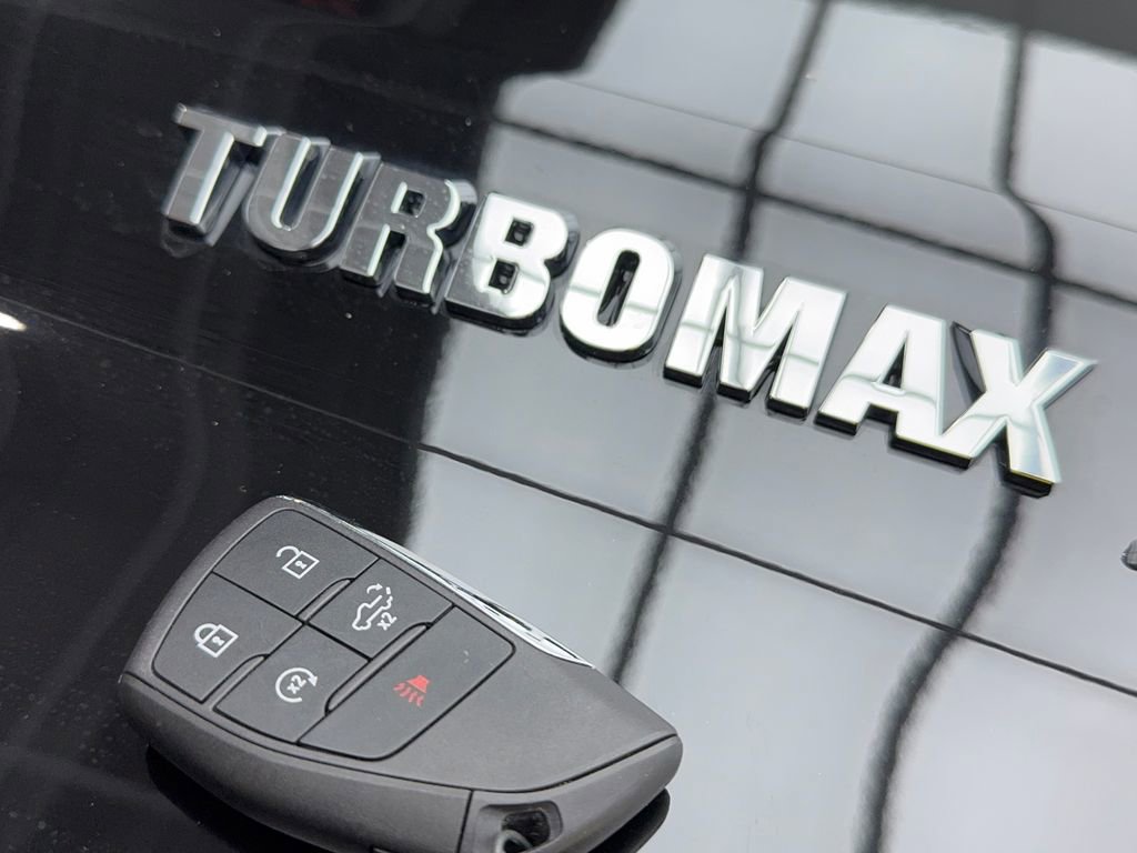 Used 2025 Chevrolet Silverado 1500 Custom image 60