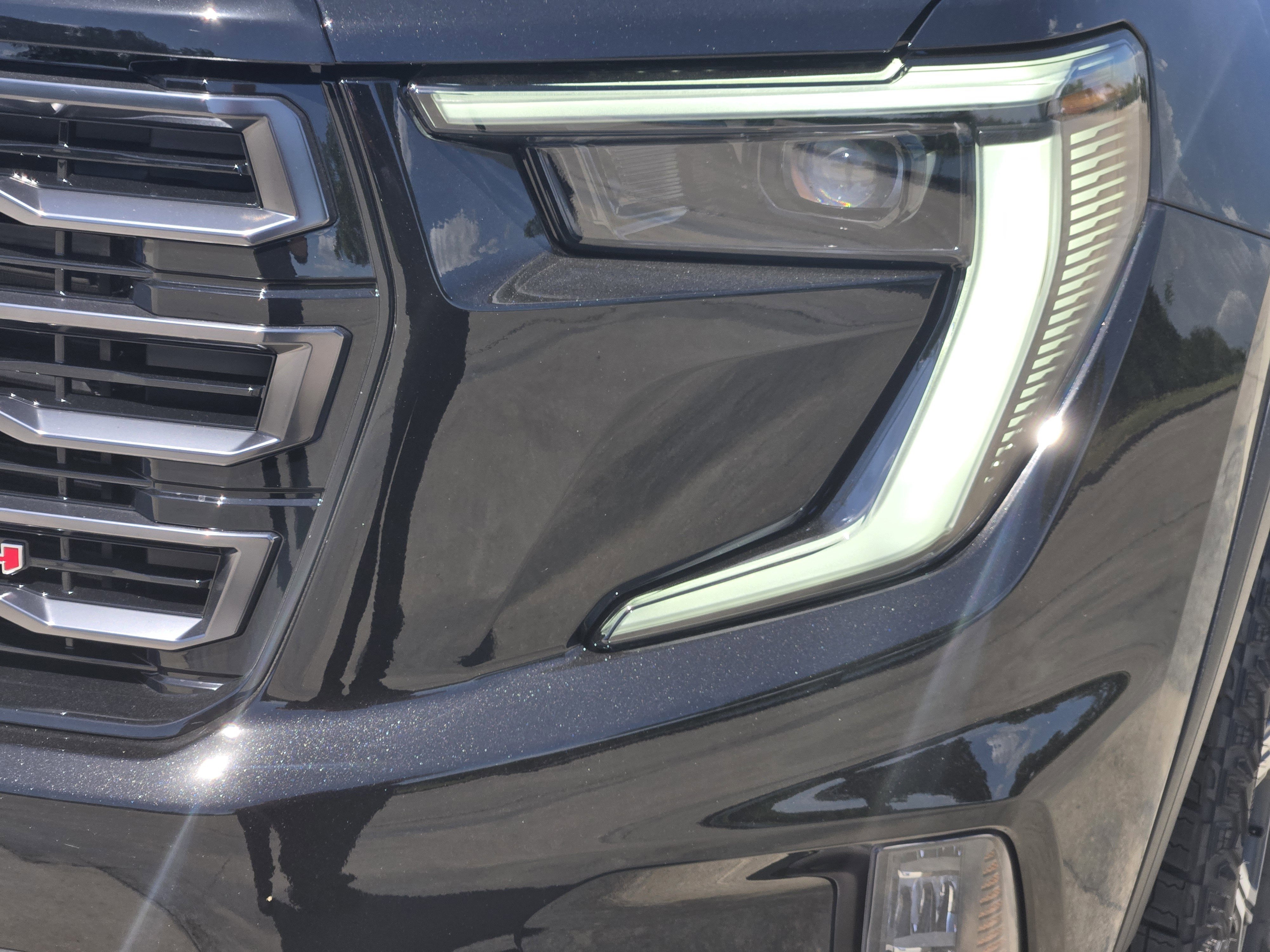 New 2026 GMC Acadia AT4 w/ Luxury Package image 6