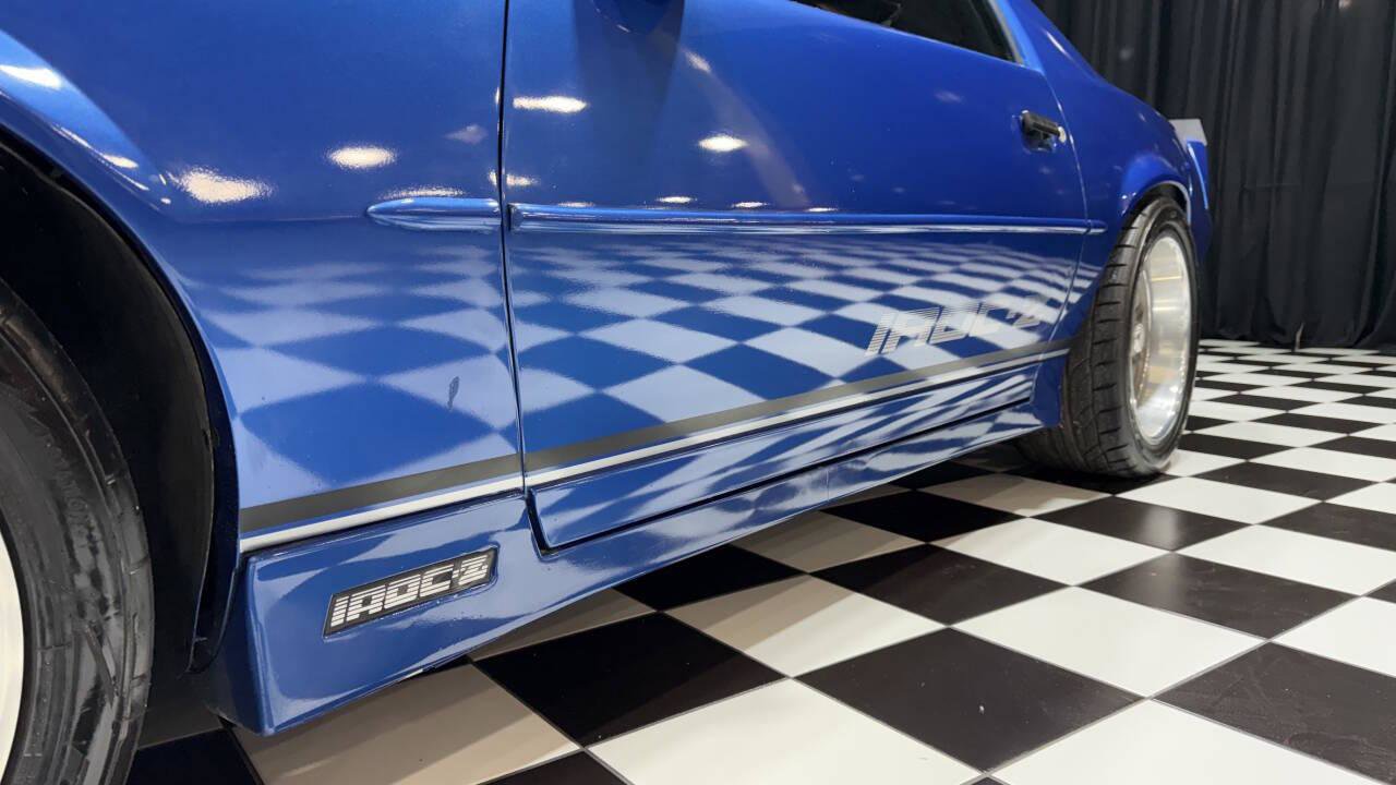 Used 1989 Chevrolet Camaro IROC-Z image 22