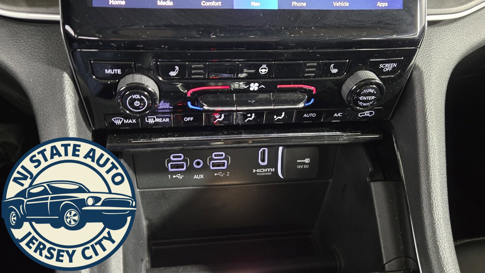 Used 2022 Jeep Grand Cherokee Limited 4xe image 15