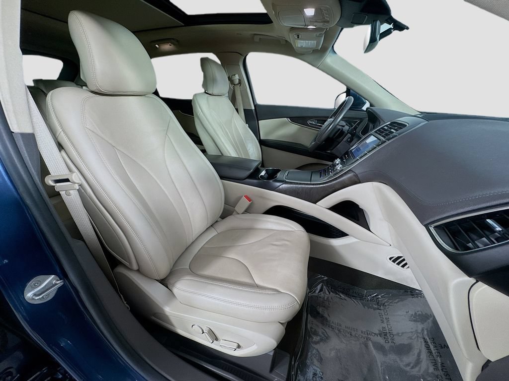 Used 2019 Lincoln Nautilus Reserve AWD/4WD image 38