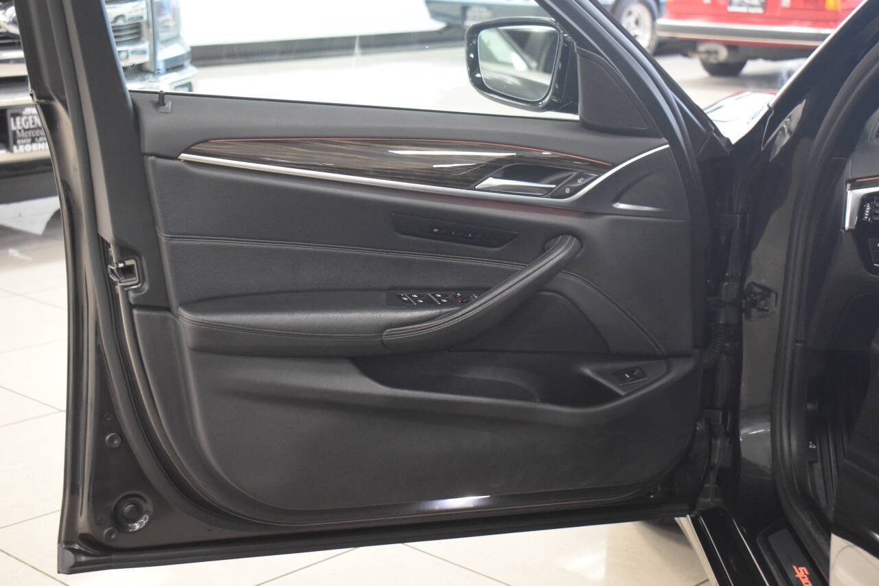 Used 2018 BMW 540i RWD image 35