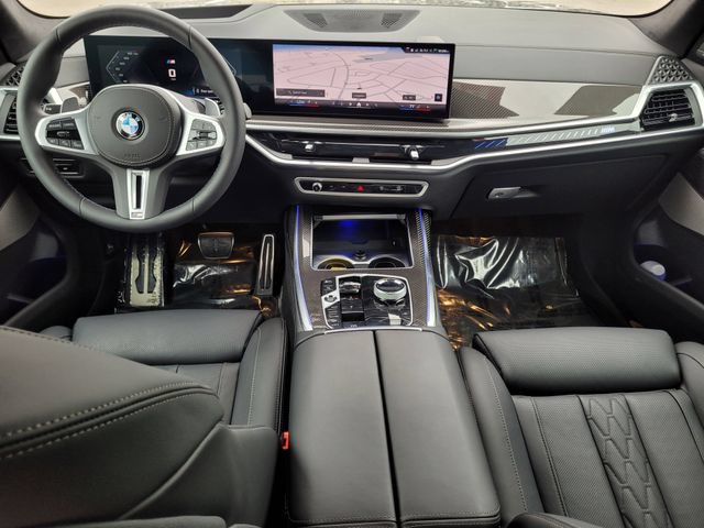 Used 2026 BMW X7 M60i AWD/4WD image 13