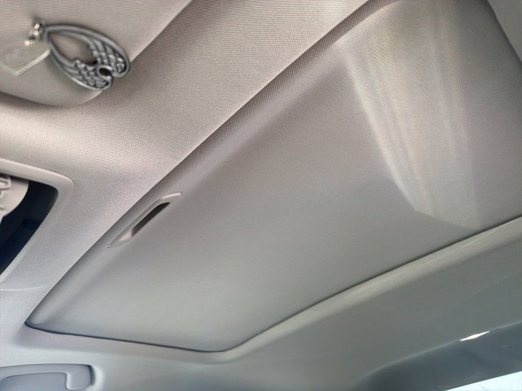 Used 2025 Honda Accord Touring image 13