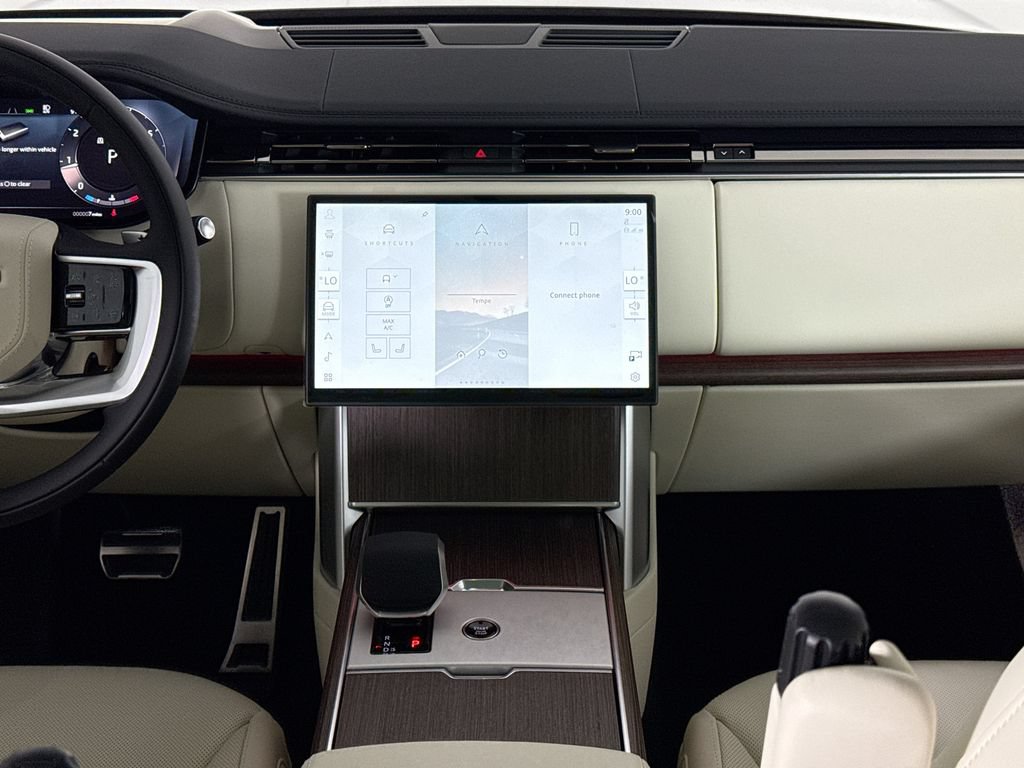 New 2026 Land Rover Range Rover SE AWD/4WD image 14
