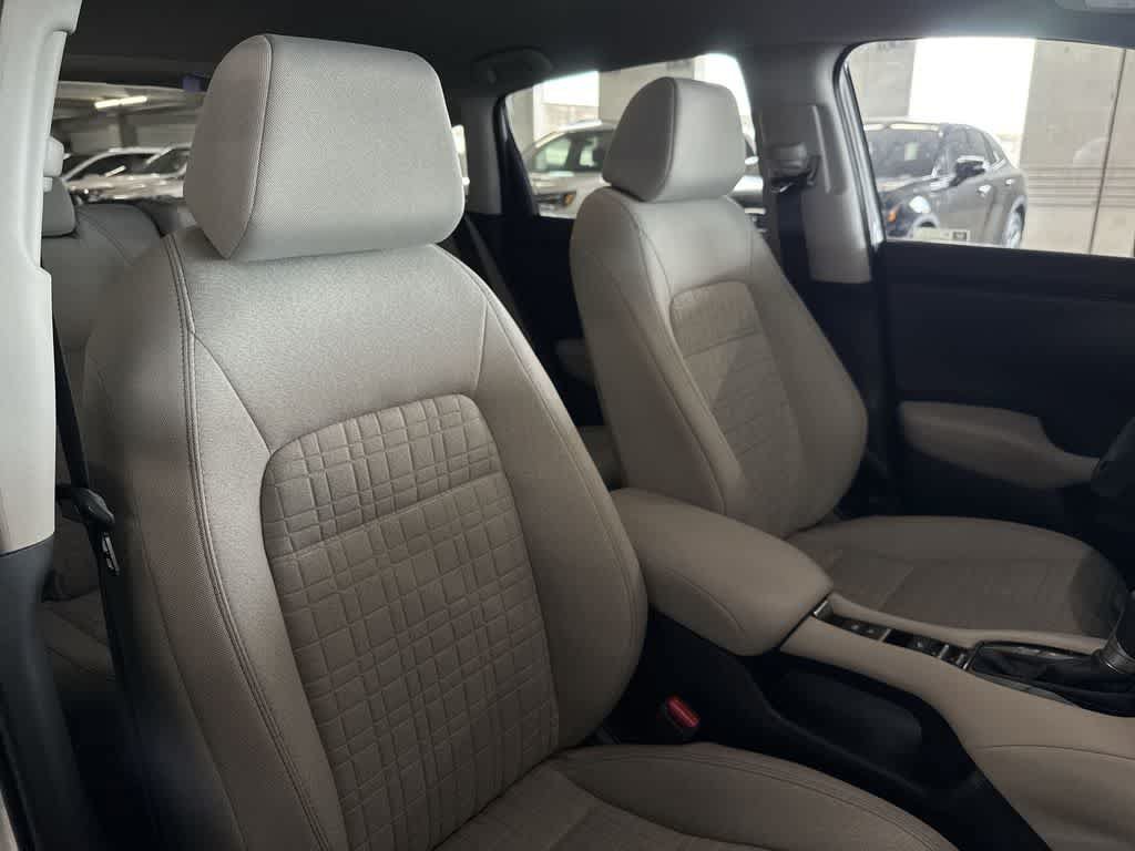 Certified 2026 Honda HR-V LX image 26