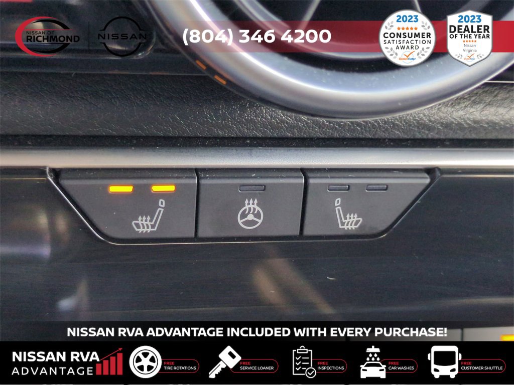 Used 2025 Nissan Sentra SR w/ SR Premium Package image 22