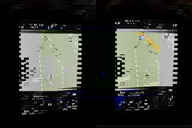 Used 2021 Jeep Renegade Latitude w/ Sun & Sound Group image 30